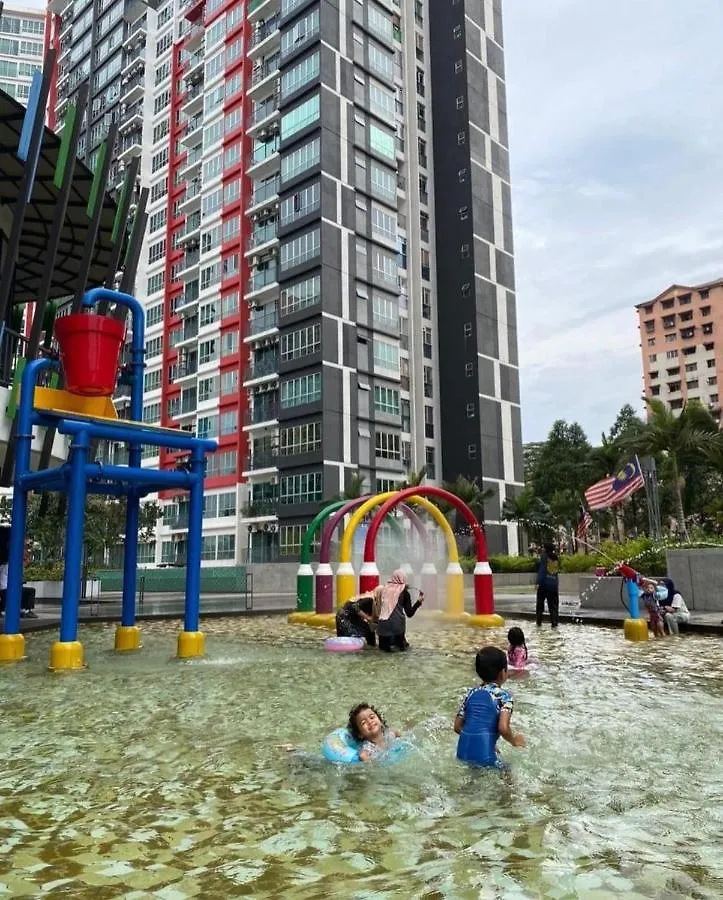 Raihanah Homestay The Zizz Damansara North Petaling Jaya