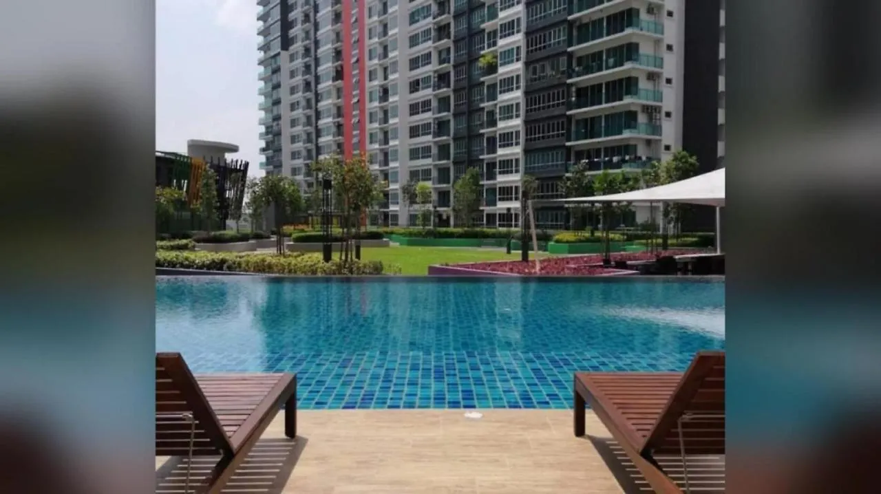 Apartment Raihanah Homestay The Zizz Damansara North Petaling Jaya