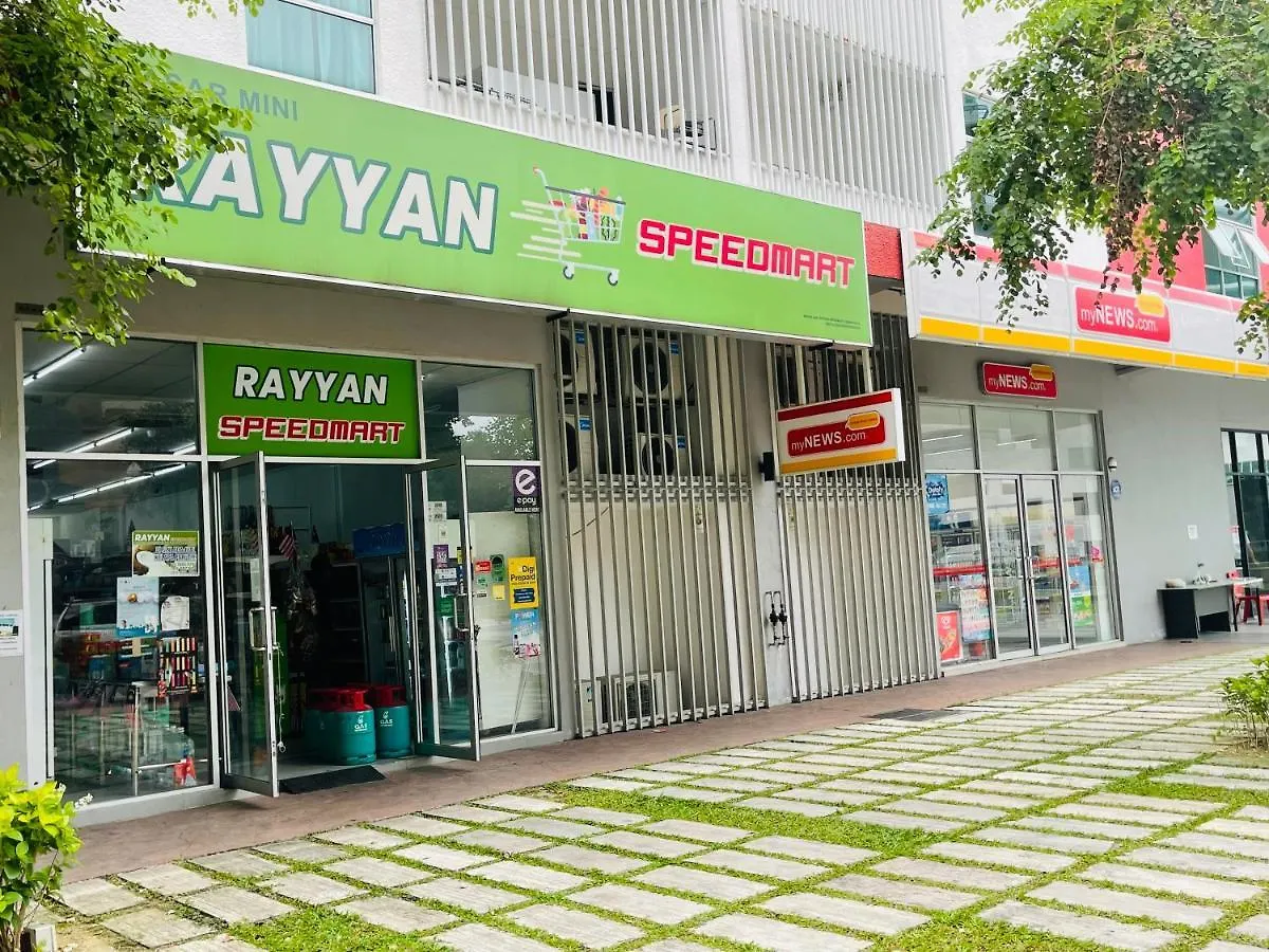 Raihanah Homestay The Zizz Damansara North Petaling Jaya Apartment