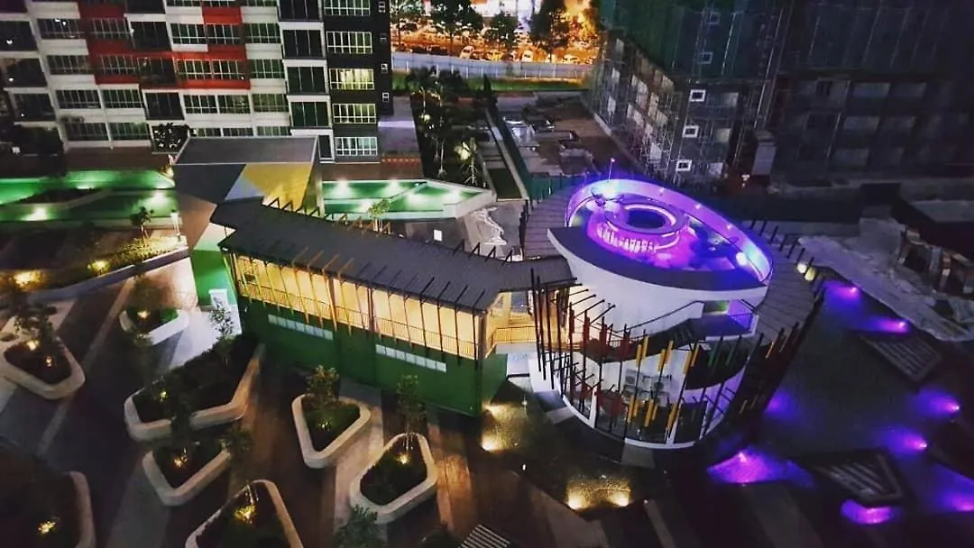 Raihanah Homestay The Zizz Damansara North Petaling Jaya Apartment