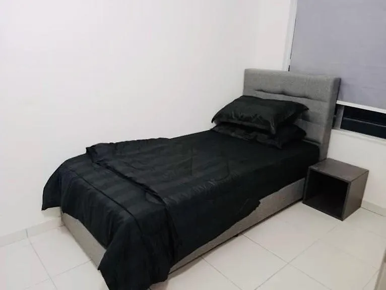 Apartment Raihanah Homestay The Zizz Damansara North Petaling Jaya