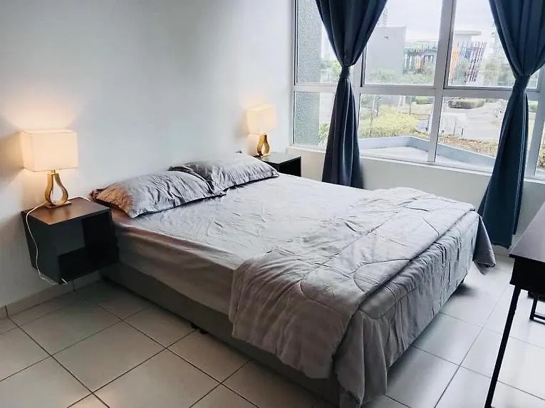 Raihanah Homestay The Zizz Damansara North Petaling Jaya 0*,  Malaysia